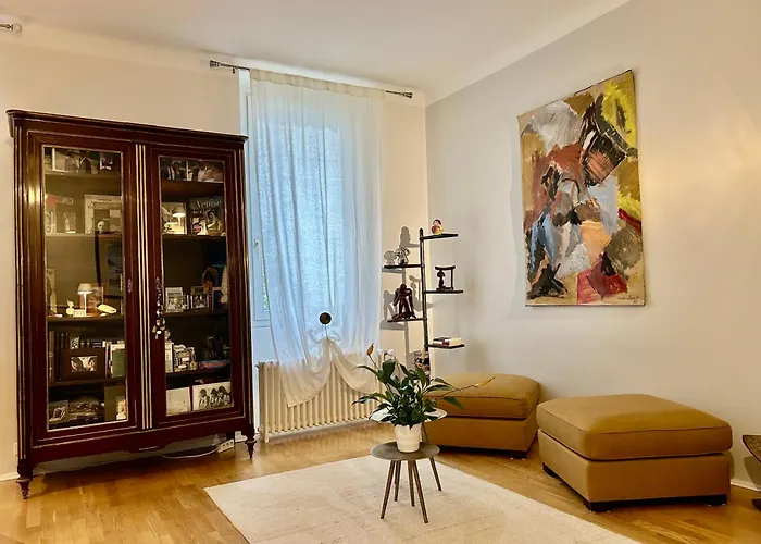 Maison Et Jardin Bed & Breakfast 3*